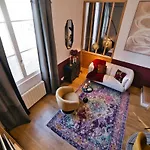 The Purple - Duplex - Center *