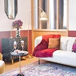 דירה The Purple - Duplex - Center מולהאוס
