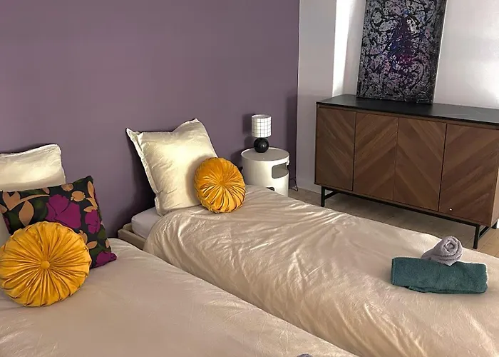 The Purple - Duplex - Center *