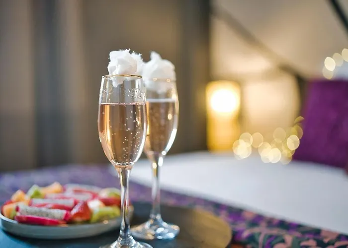 The Purple - Duplex - Center مُلووز